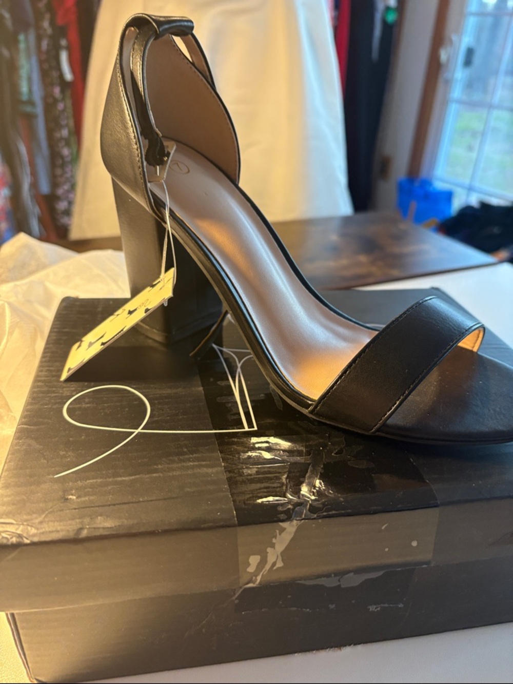 Black Open-Toe Block Heel Sandals with Ankle Strap